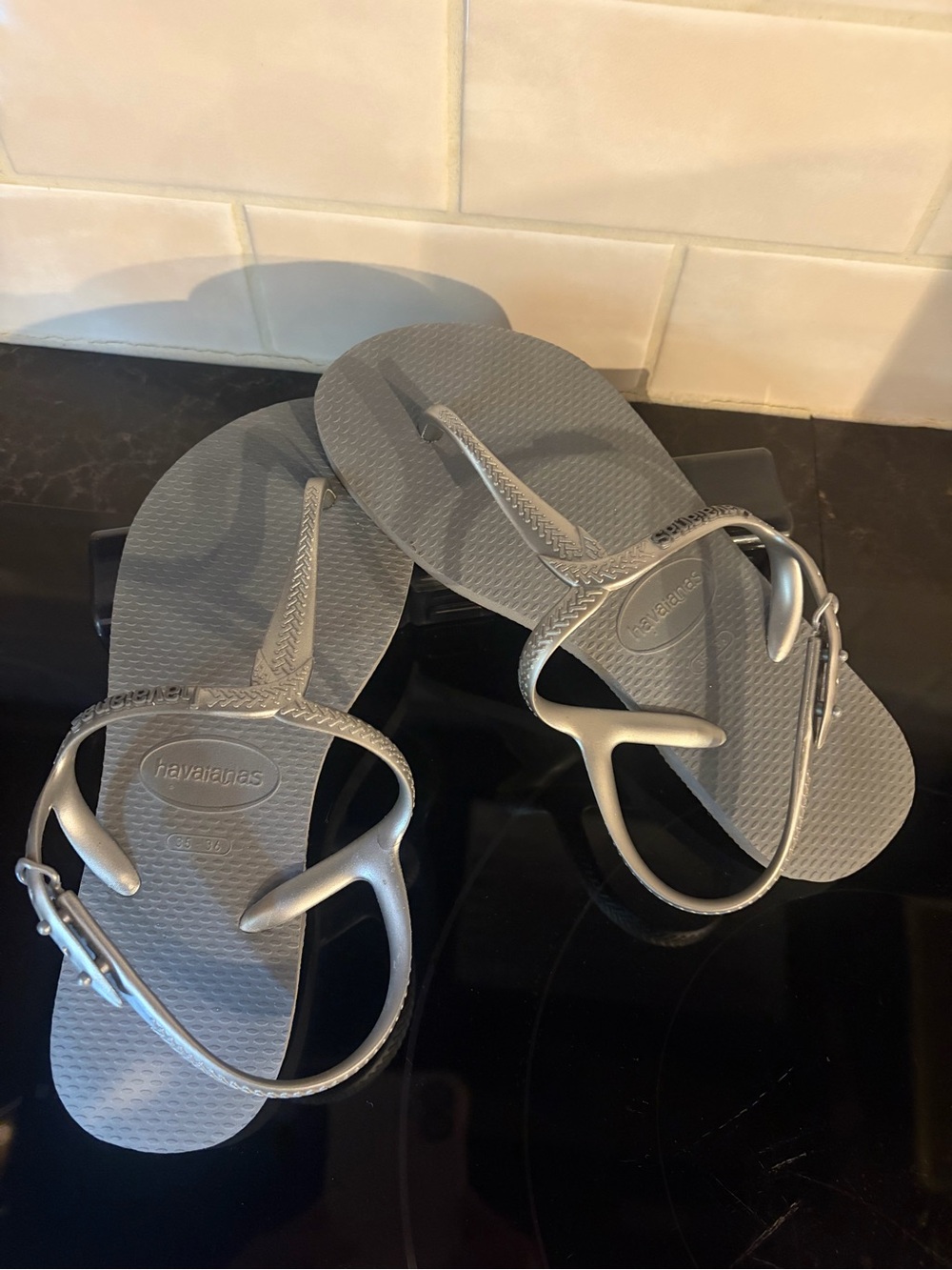 Havaianas Women's Gray Metallic Strap Sandals